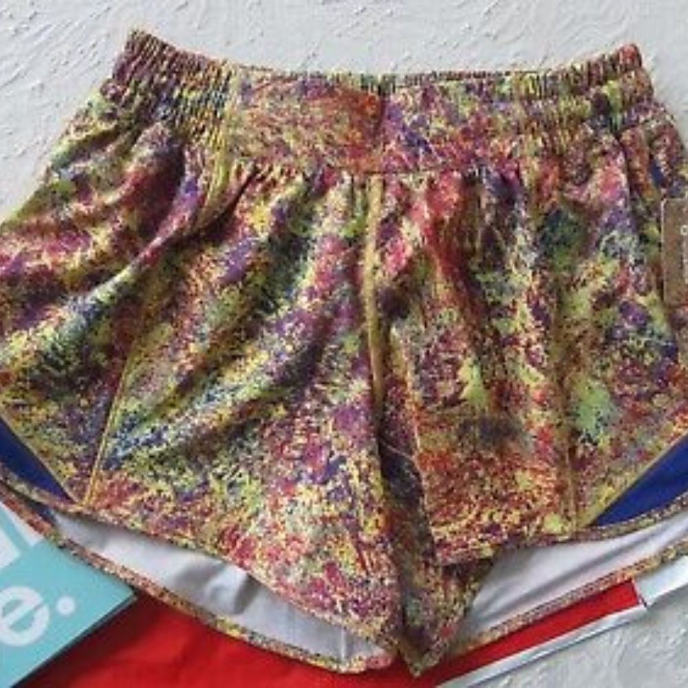 Lululemon SeaWheeze 1/2 Marathon 2019 Shorts